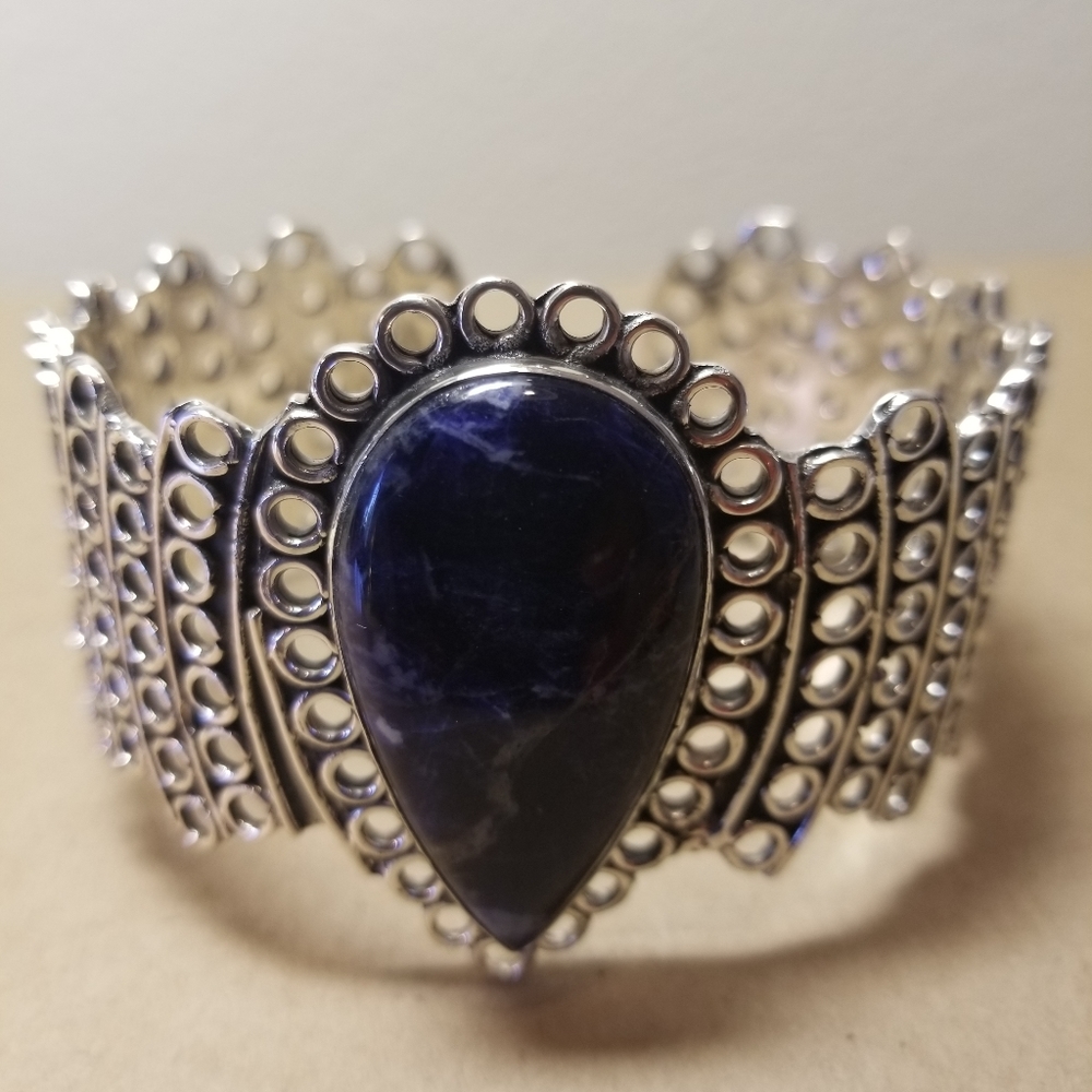 Radiant Bracelet Nwot